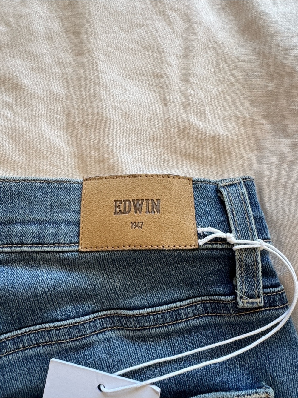 Edwin Elin Crop Jeans - Wavelength Blue